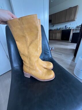Women's Tall Banana Boots